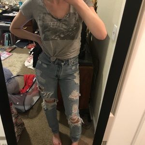 Vintage distressed 512 Levi’s 🌻